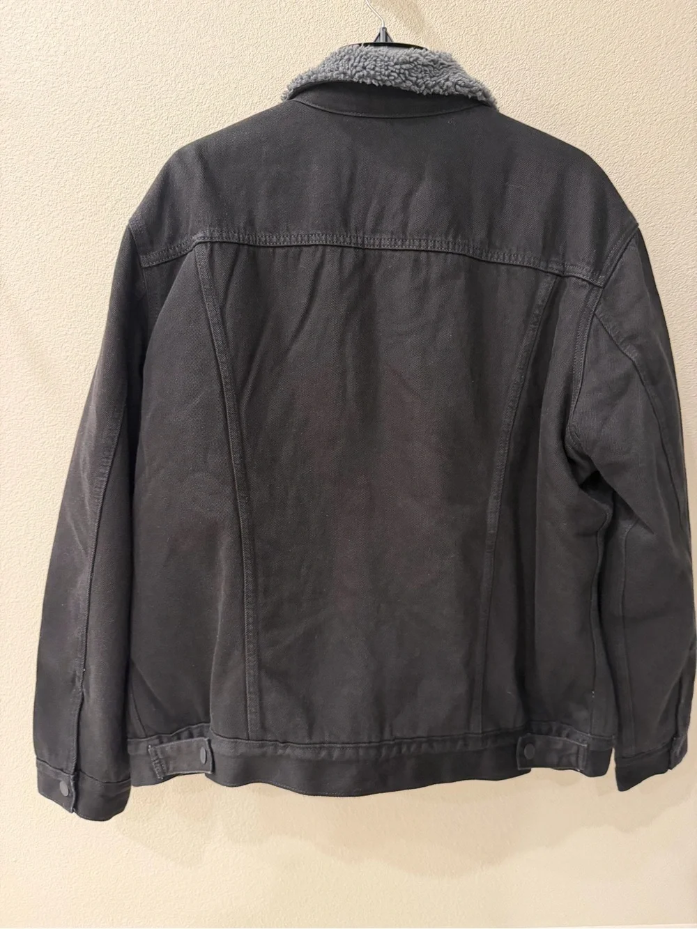 Levi's Men's Black Sherpa Lined Trucker Jacket XL - Picture 8 of 8